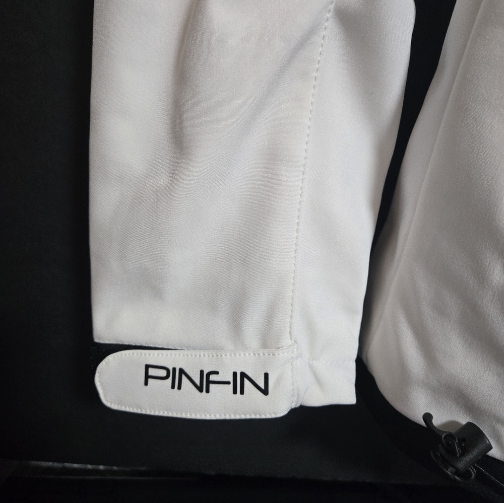 PinFin White Winbreaker High Tech Womens Med NWT - Picture 2 of 8
